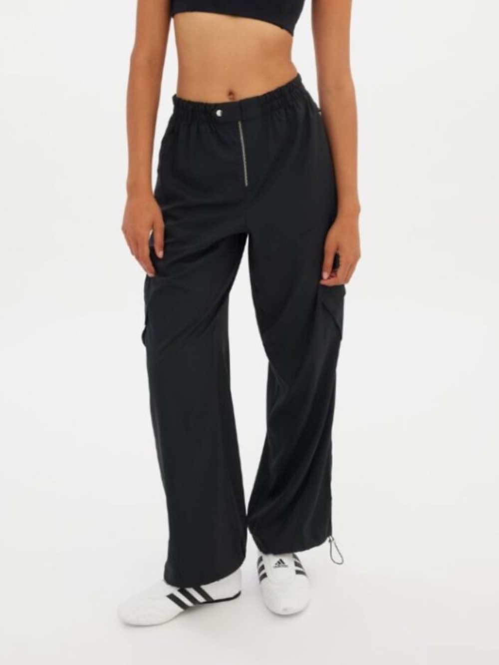 NWOT Girlfriend Collective Black SuperTrack Cargo Pants Athletic Women’s Medium